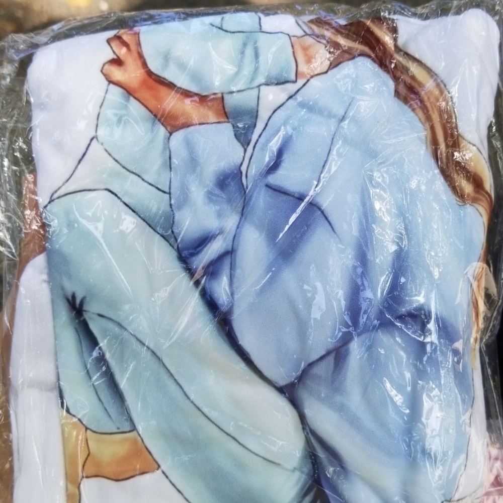 New tshirt SALE - Picture 2 of 3